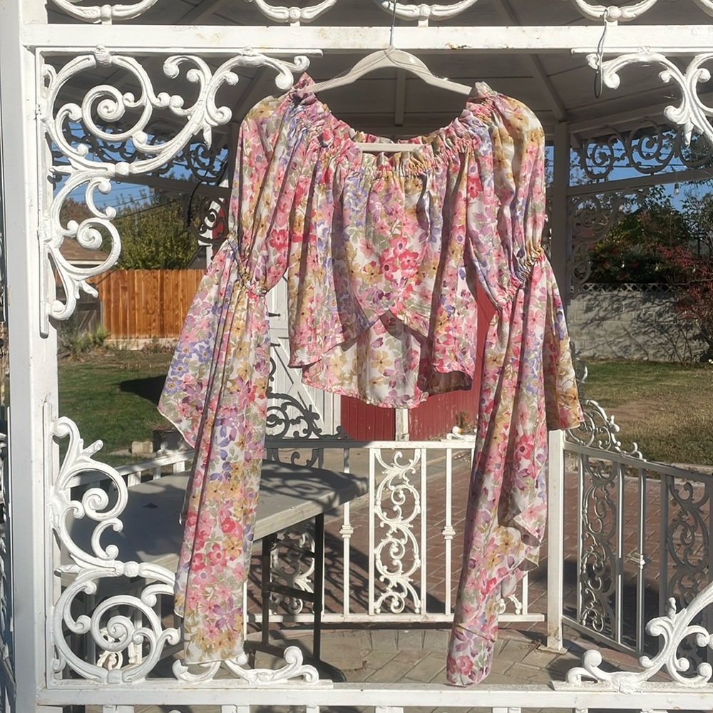 Floral M blouse